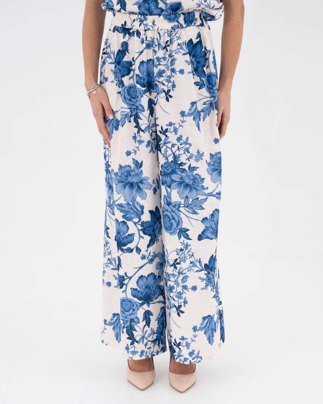 Trousers jacquard with elastic band and floral pattern