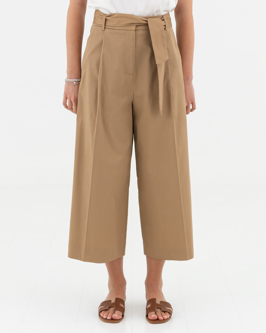 Wide leg trousers with belt