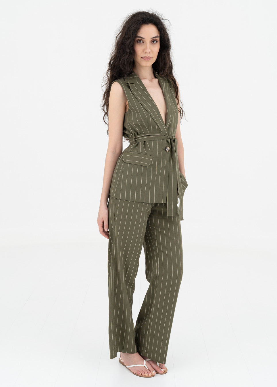 Pinstriped linen trousers with elastic