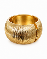 Bracciale ovale zigrinato