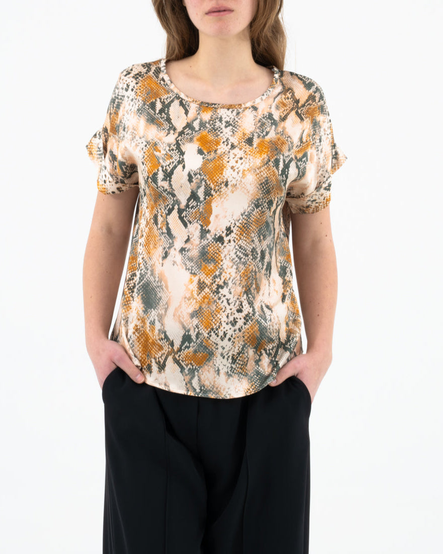 Blusa con manica risvoltata fantasia pitone