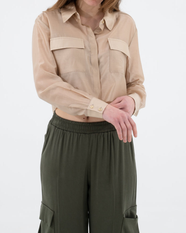 Cropped shirt in lyocell