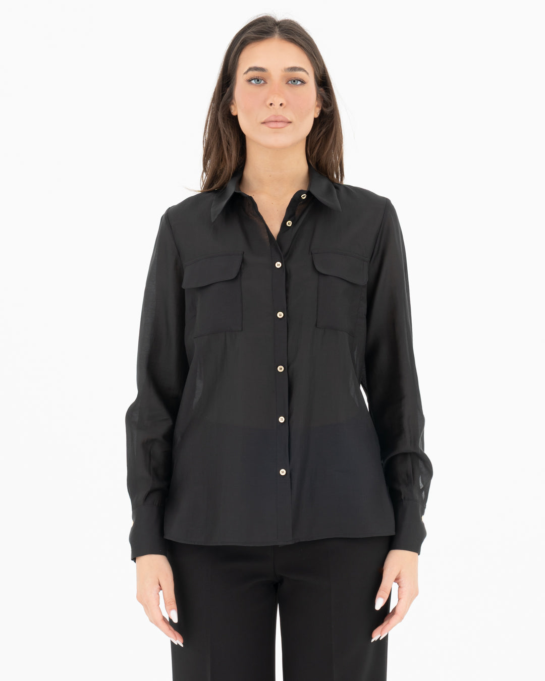 Shirt with pockets
