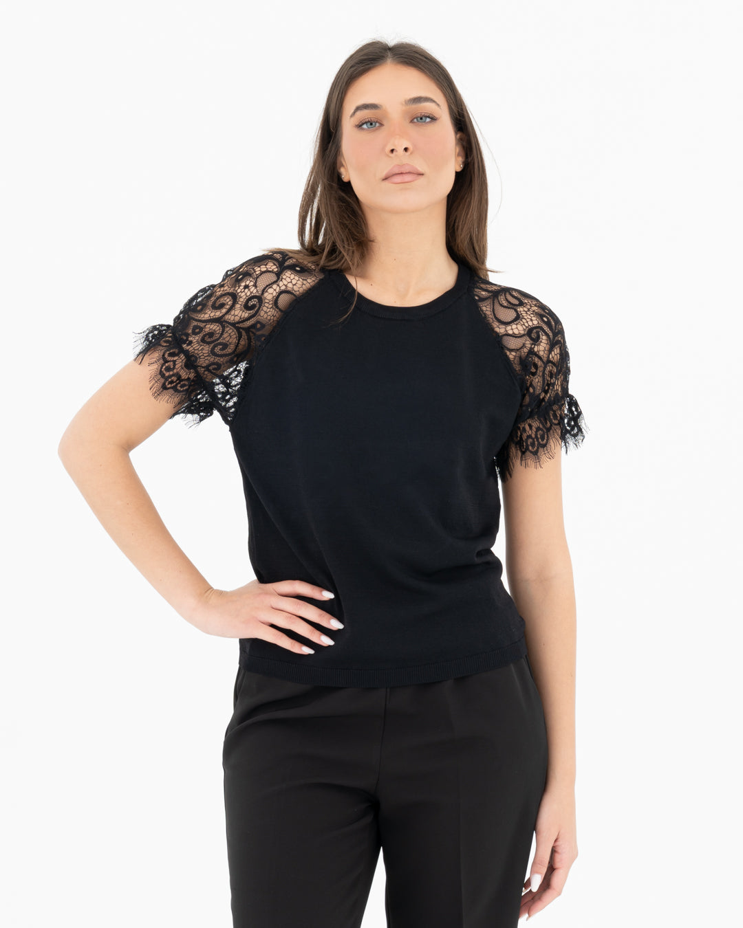 Maglia con maniche in pizzo